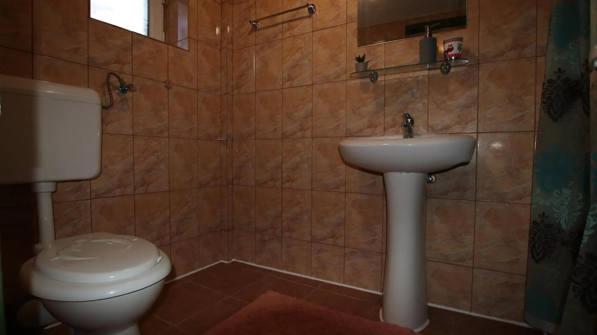 B&B Duo Caffe Baneasa Bukareszt 2*,  Rumunia